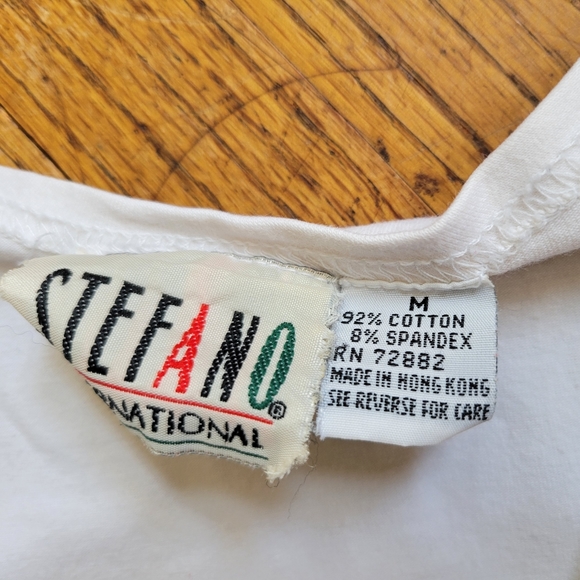 Vintage Cute and Comfy Bodysuit Size Medium ๐ค - Picture 8 of 11